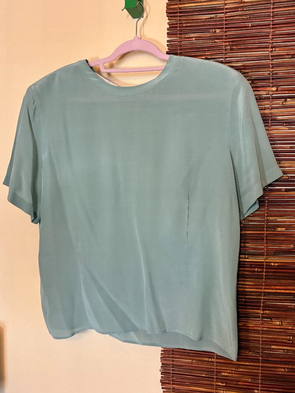 VTG Jones New York 100% Silk Blouse Sage Green Short Sleeve Sz 16 - Quiet Luxury